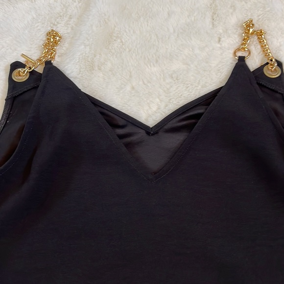 ⚡️5/$50⚡️NWOT Express tank with gold chain straps XS - Picture 6 of 6